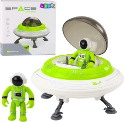 UFO космически кораб с фигурка на астронавт със светлини и звуци