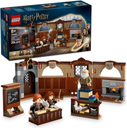 LEGO Harry Potter Замъкът Хогуортс: час по магии и заклинания
