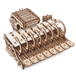 Ugears дървен механичен модел на музикален инструмент Celesta
