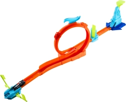 Hot Wheels каскадьорска писта с препятствия