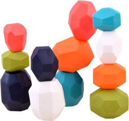 Строителни камъни за балансиране и строеж на пирамиди