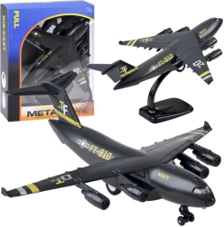 Военен транспортен самолет с ефекти