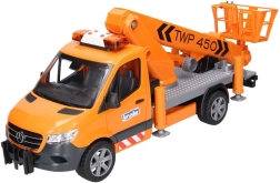 Bruder Mercedes Benz Sprinter с кошов повдигач