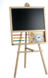 Дървена стояща дъска с сметало и часовник