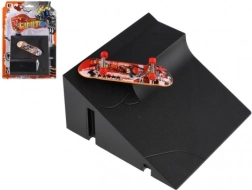 Пръстов скейтборд с рампа – пластмасов фингерборд с винтови части