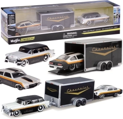 Метални автомобили Maisto Chevrolet Nomad 1955 и Chevrolet Vega 1971 с ремарке