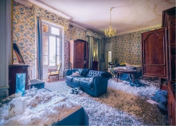Ravensburger Puzzle Lost Places: Magic Room – 1000 pieces