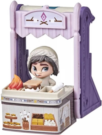 Figure and accessories for even more play scenarios