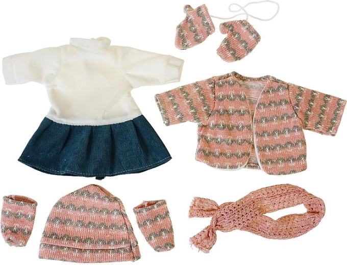 Winter clothing for a 35 cm baby doll