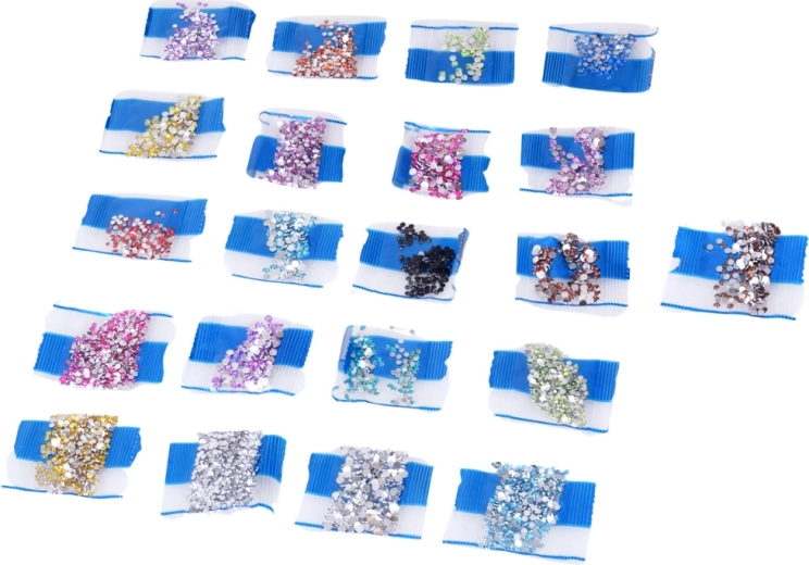 Сияйни камъчета в много цветове