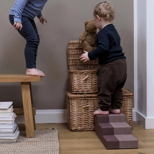 A practical helper for the children’s room