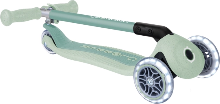 Battery-free LED wheels and smooth ride
