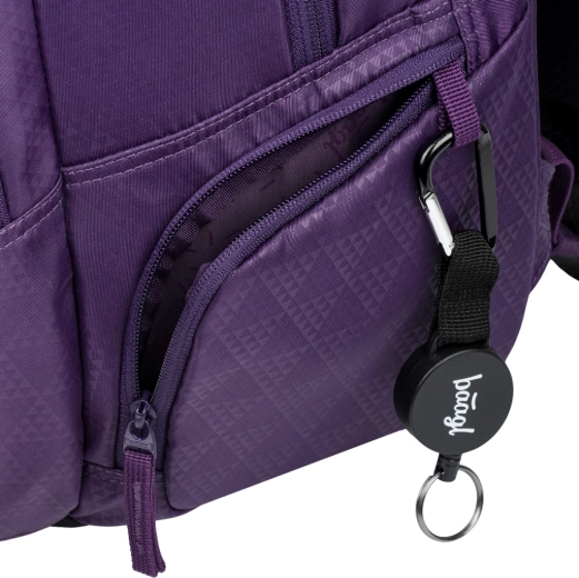 Practical pockets for snacks, keys, and glasses