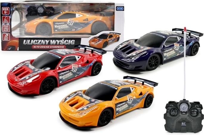 RC автомобил за улични състезания
