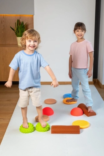 Вариативни конфигурации и постепенно увеличаваща се трудност