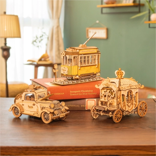 Creative fun for children and adults