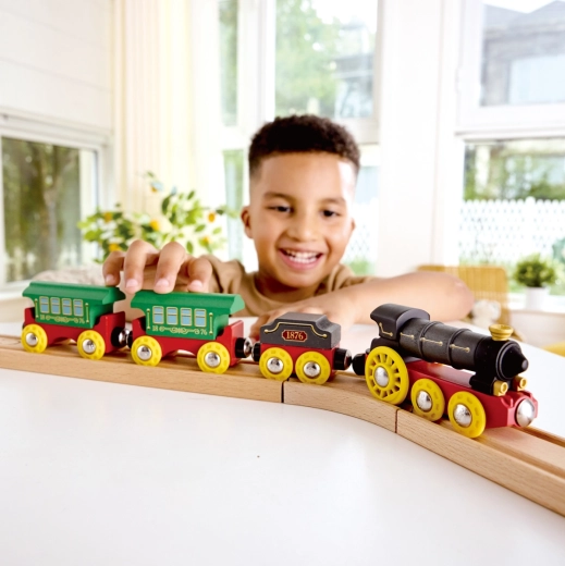 Compatible with wooden railway tracks