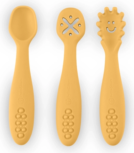 3 spoon types for different stages of eating