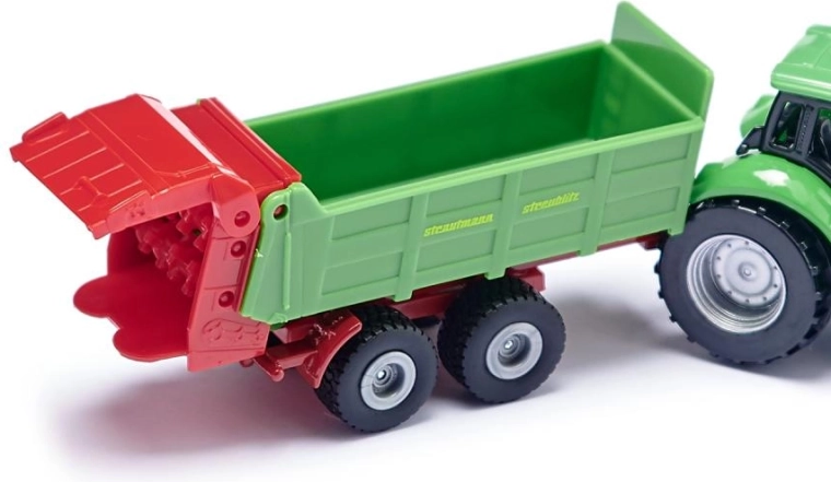 Opening rear flap of the spreader
