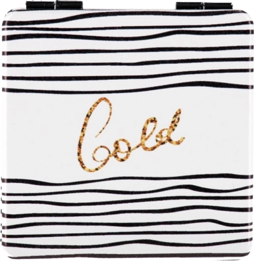 Stylish patterned accessory
