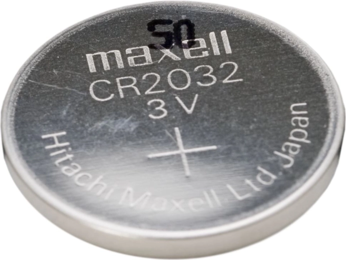 Standard CR2032 and 3 V voltage