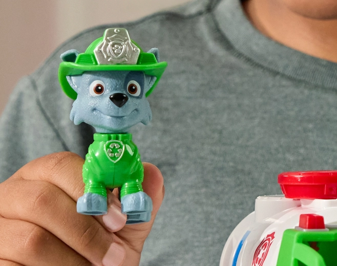 Автентична фигурка на Роки