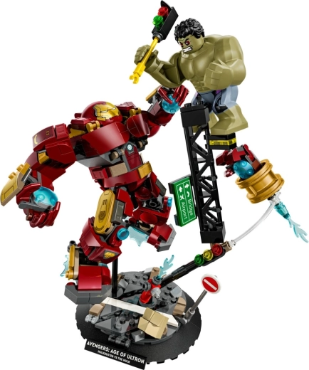 Шарнирен Hulkbuster за екшън пози