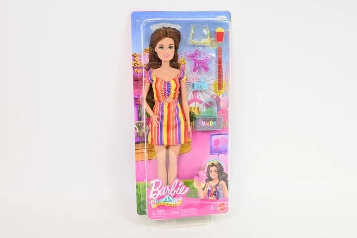 Barbie – A Day at the Fair (set with accessories)