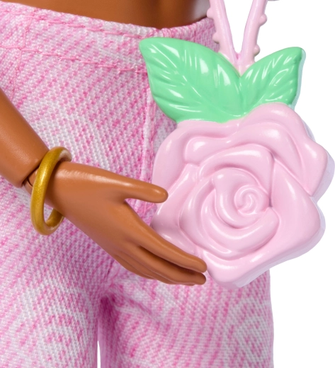 Стилни аксесоари за завършване на тоалета