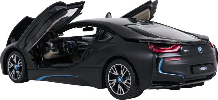 Opening doors and hood