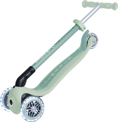 Stability for first rides and adjustable handlebars