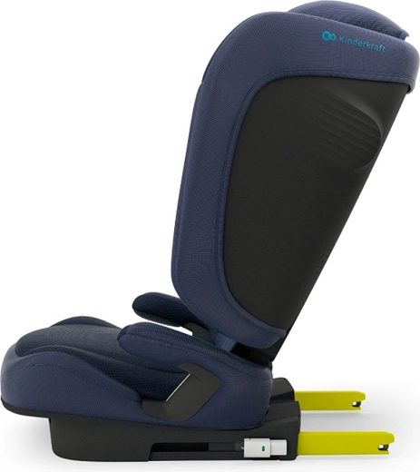 Стабилен монтаж с ISOFIX и водачи на колана