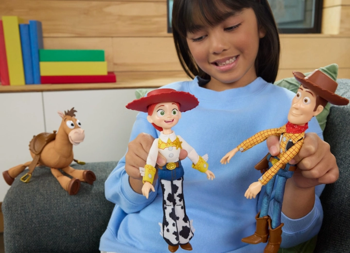Ideal size for play and travel