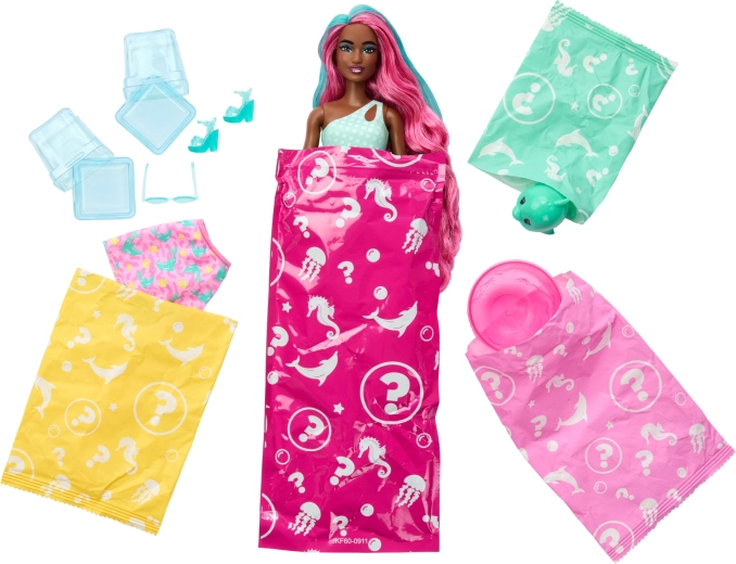 Sea accessories and a scented pet