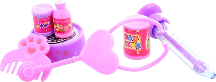 Veterinary accessories for realistic play