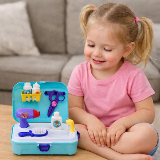 Generous 16-piece set for realistic play
