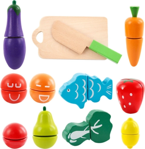 Cutting board and wooden knife for pretend play