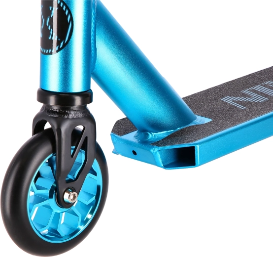 Smooth and fast ride thanks to 110 mm wheels