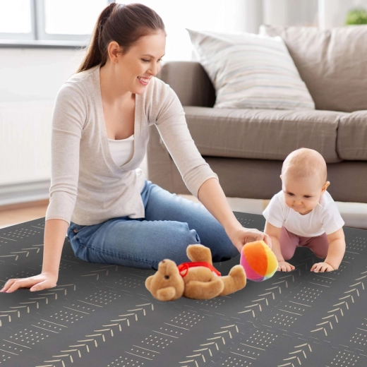 Издръжлива, миеща се и тиха повърхност