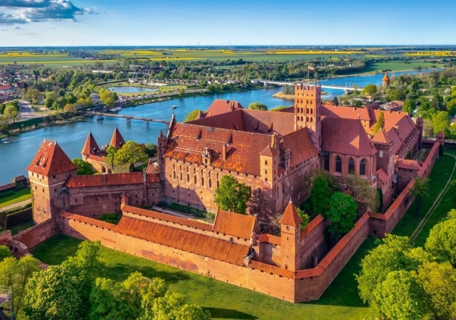 Puzzle 500 Pieces - View of Malbork Castle, Poland
