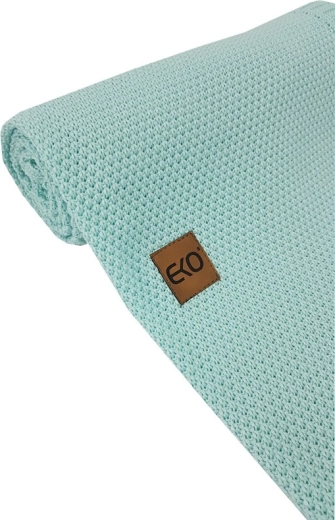 Warm yet breathable