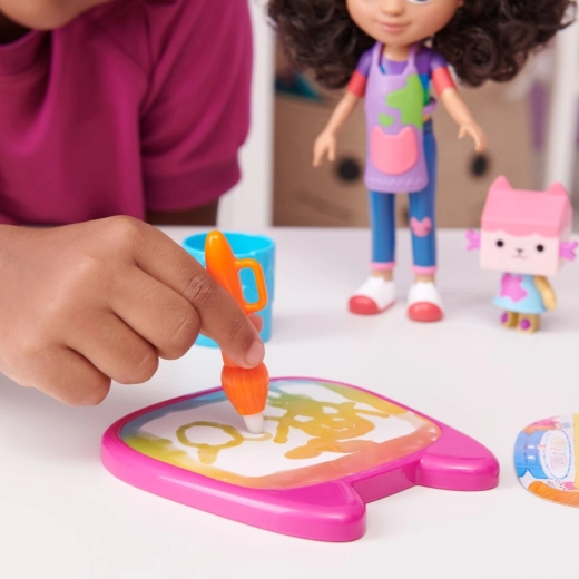 Магическо рисуване с вода без бъркотия