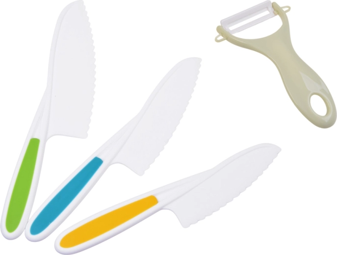 Children’s knives with a comfortable grip