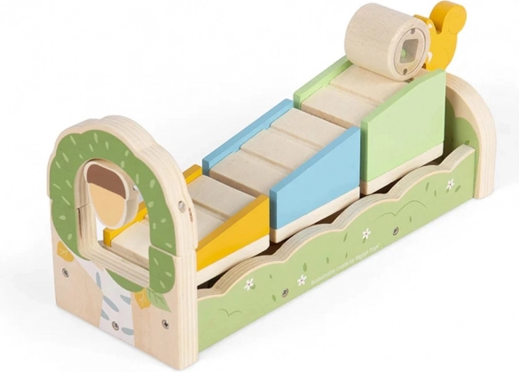 Wooden Motor Skills Ramp with Squirrel Bigjigs Toys