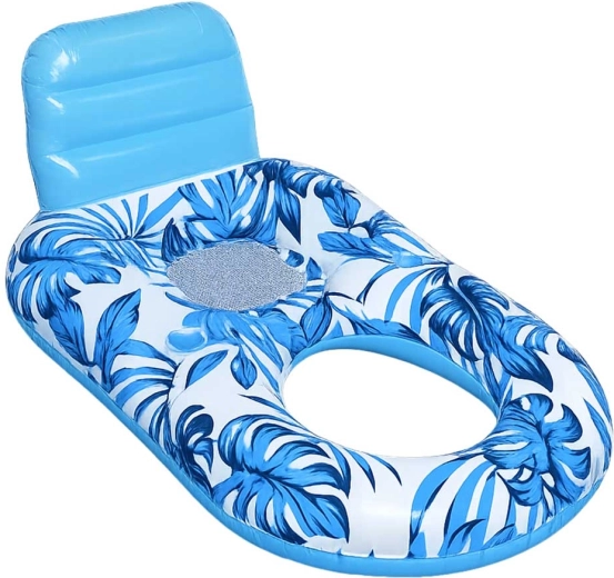 Mesh seat for pleasant cooling