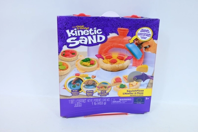 SPIN Kinetic Sand Squeeze Pizza