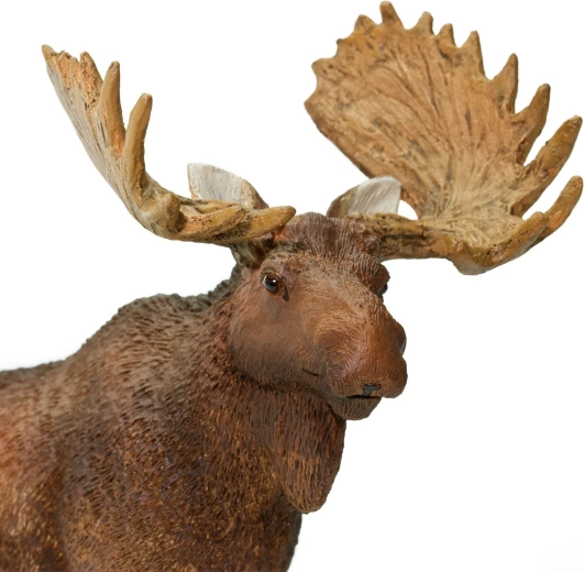 Realistic details and hand-crafted workmanship
