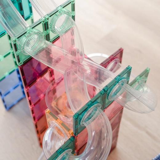 Clear tubes for fun physics learning