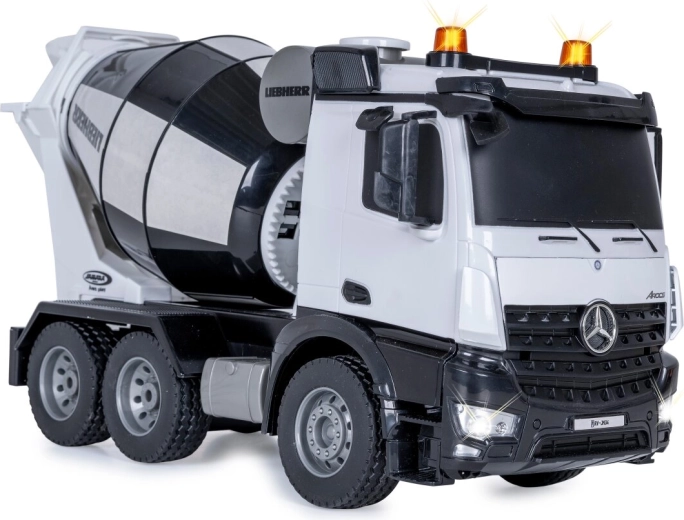Задвижване 4×4 и светлинни ефекти