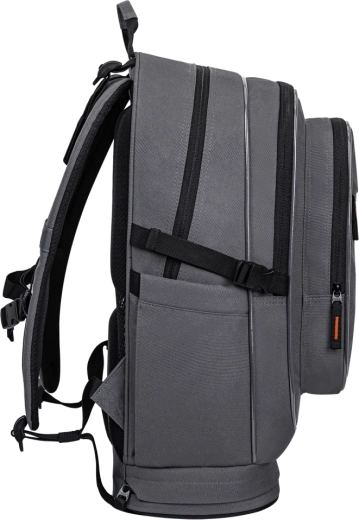 Ergonomic carrying and stability on the back